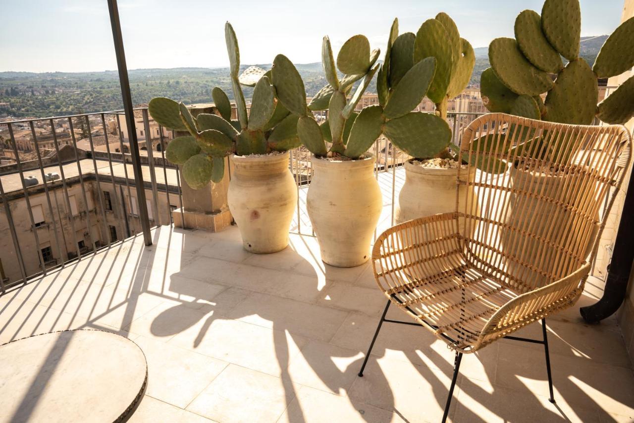 Aria Rooms And Terrace Noto Exterior foto