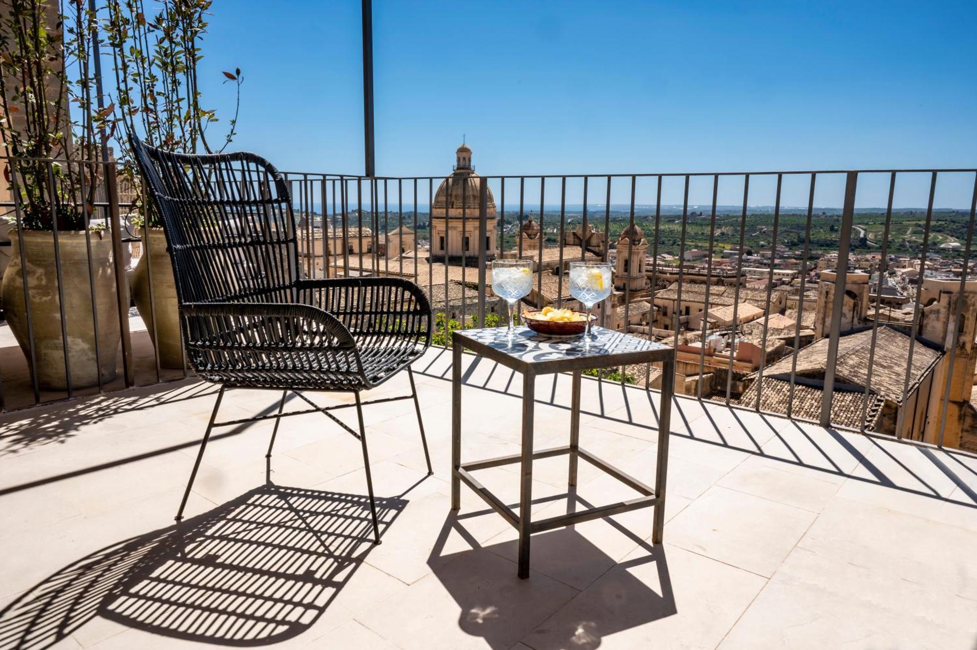 Aria Rooms And Terrace Noto Exterior foto