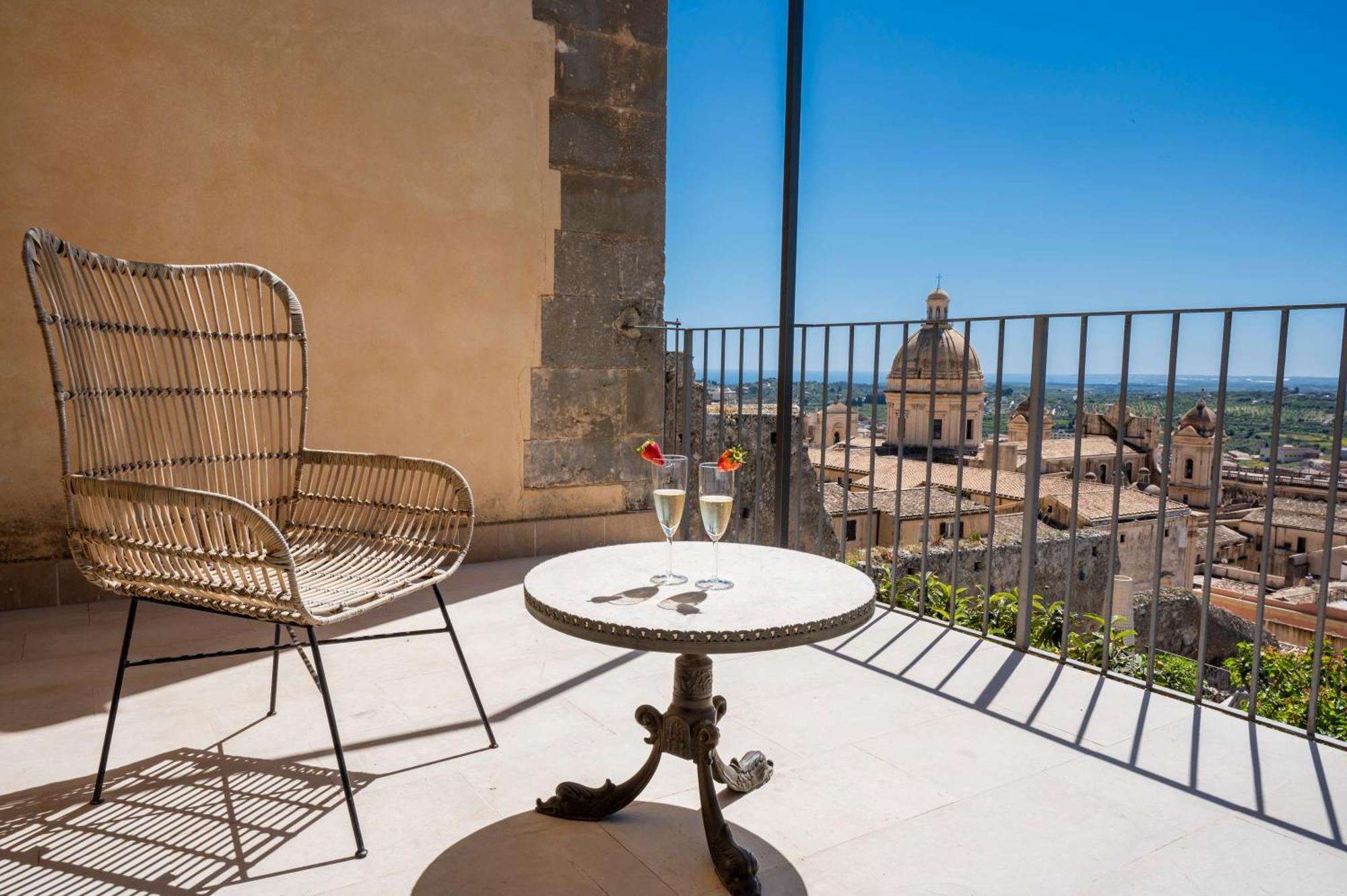 Aria Rooms And Terrace Noto Exterior foto