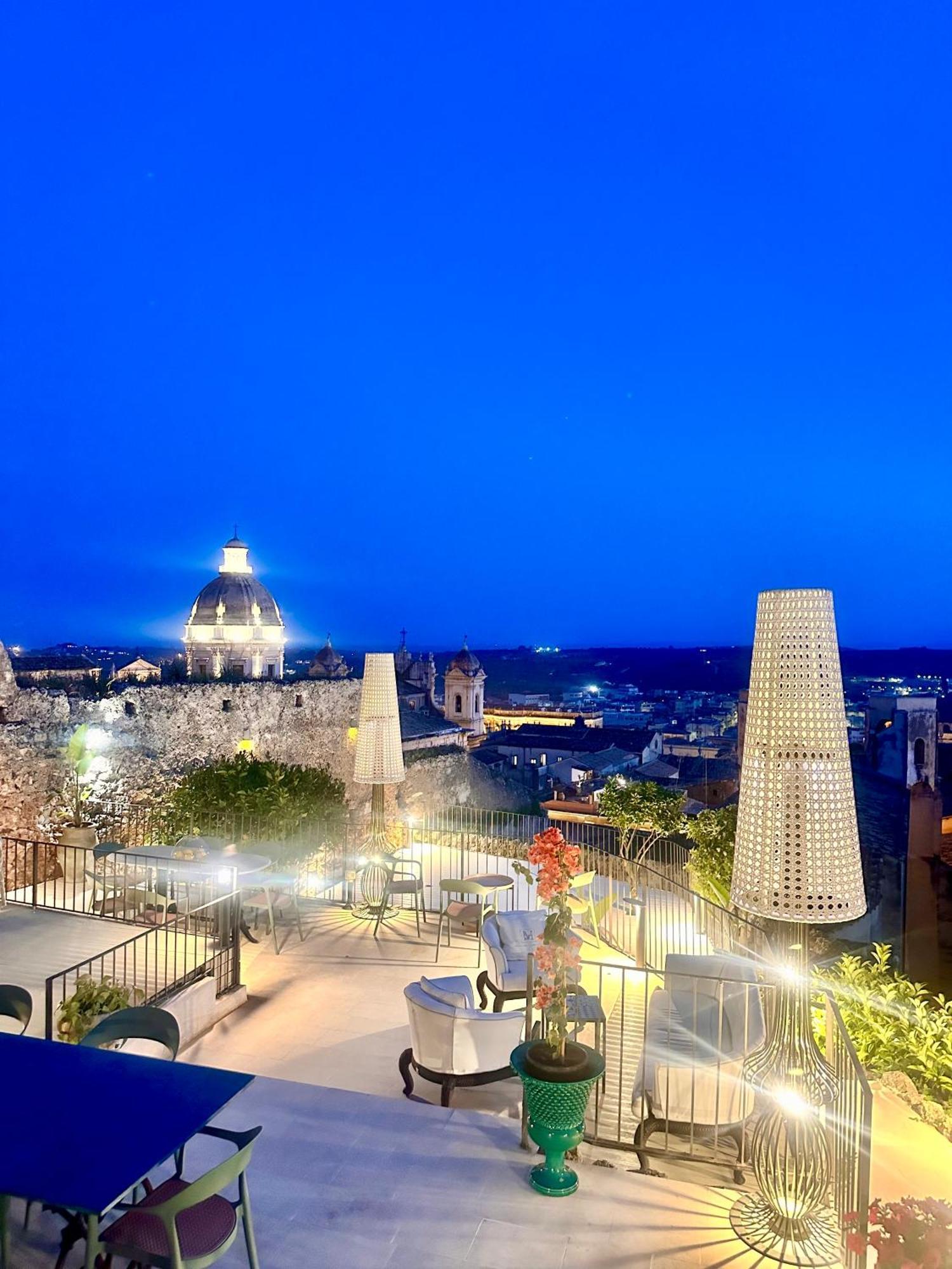 Aria Rooms And Terrace Noto Exterior foto